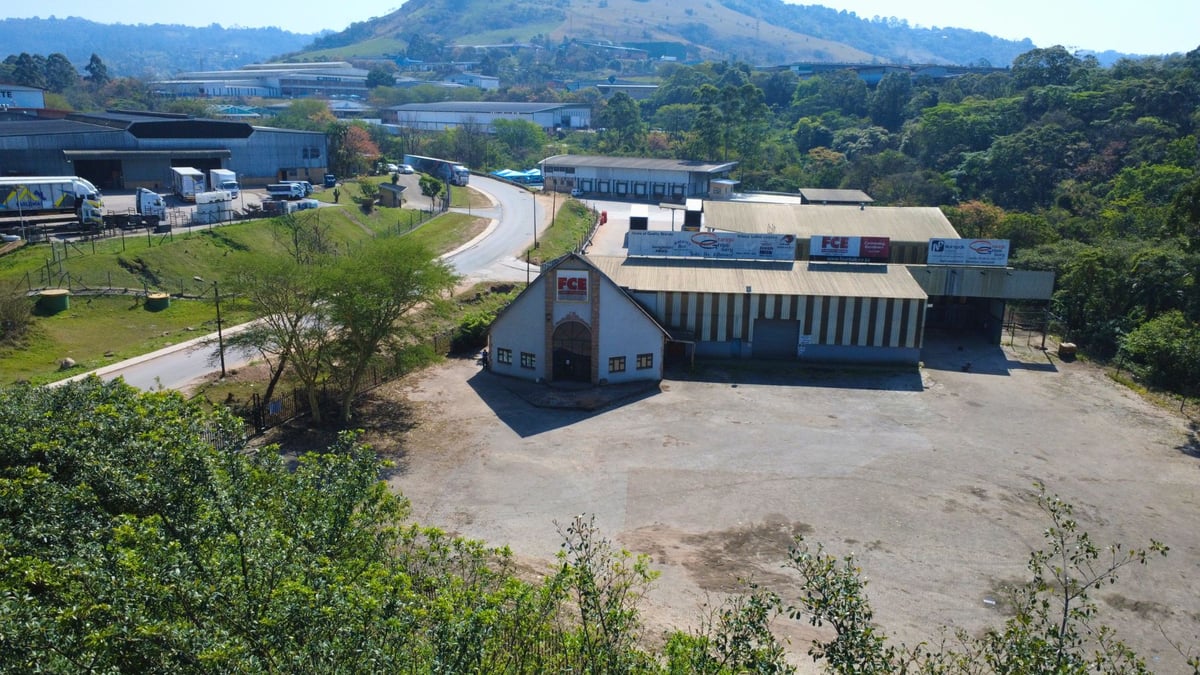 845m² Warehouse To Let in Westmead