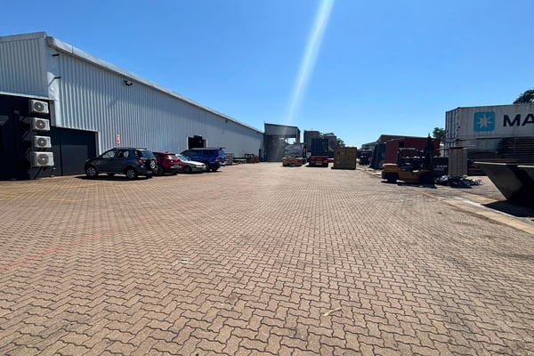 Prime 2129m² Warehouse for Lease in New Germany with 2320m² Secure Hardened Yard — image 4