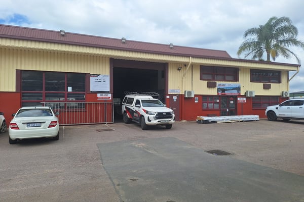 1100m² Warehouse To Let in Westmead — image 3