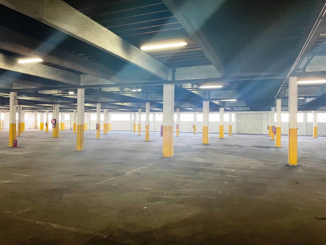 5685m² Warehouse to Let in Mobeni, Durban