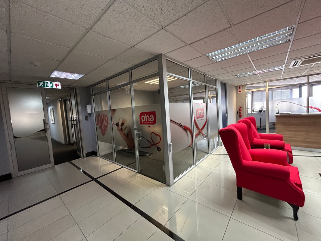 1246m² Office To Let in Westville