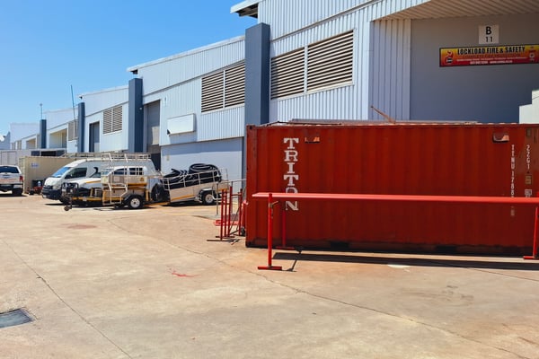 701m² Warehouse For Sale in Mount Edgecombe — image 3