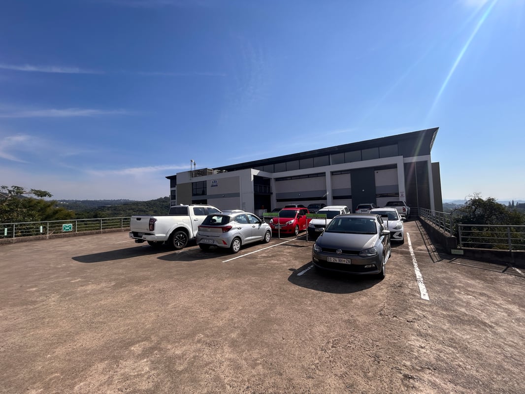 125m² Office To Let in Westville 