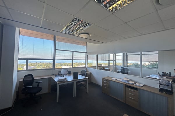 324m² Office To Let in Umhlanga — image 5