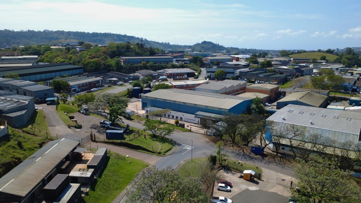 4 970m² Warehouse To Let in Westmead