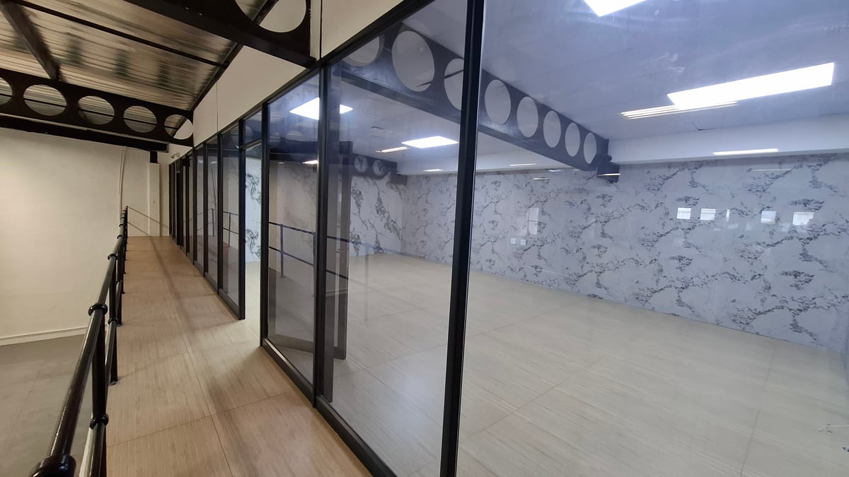 648m² Warehouse To Let in Cornubia