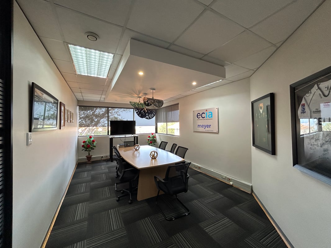 255m² Office To Let in La Lucia Ridge