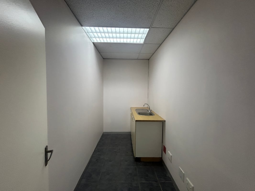 230m² Ground Floor Office To Let in Trosvale Office Park, Umhlanga