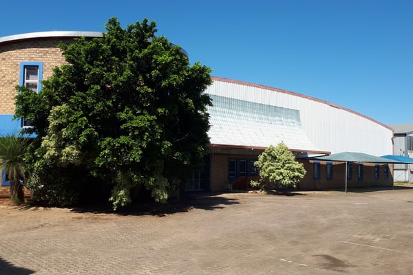 3500m² Standalone Warehouse For Sale in Springfield  — image 2