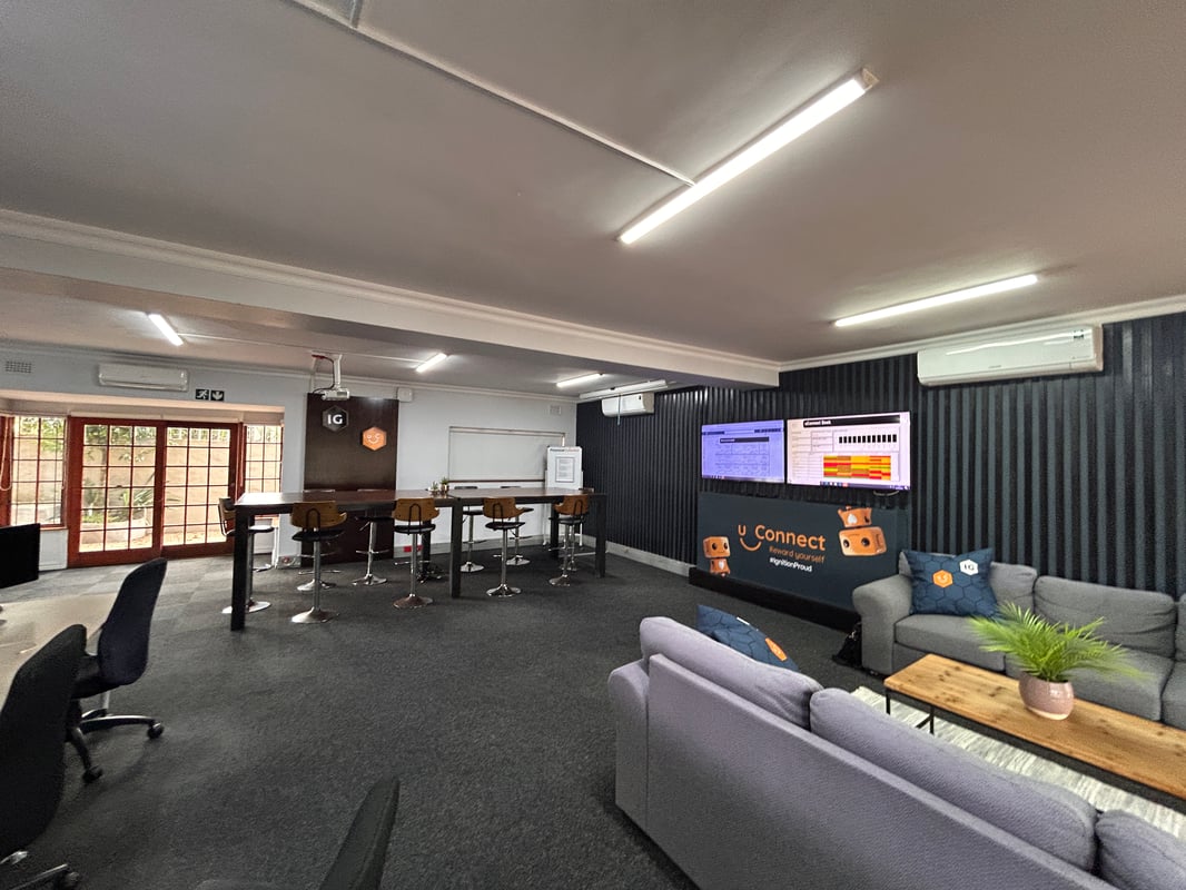 245m² Office To Let in Hillcrest
