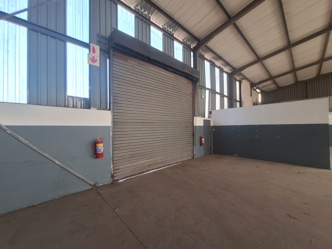 845m² Warehouse To Let in Westmead