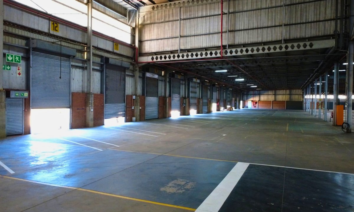 14 163m² Warehouse To Let in Prospecton