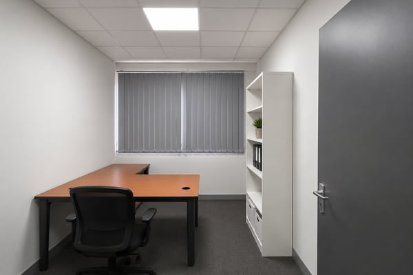 215m² Office To Let In Westway Office Park, Westville — image 3