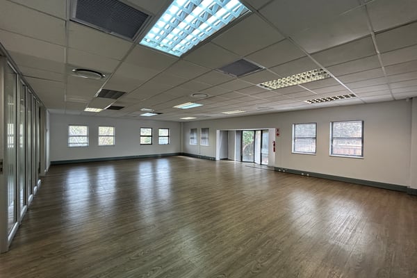 213m² Office to Let at Westway Office Park, Westville — image 4
