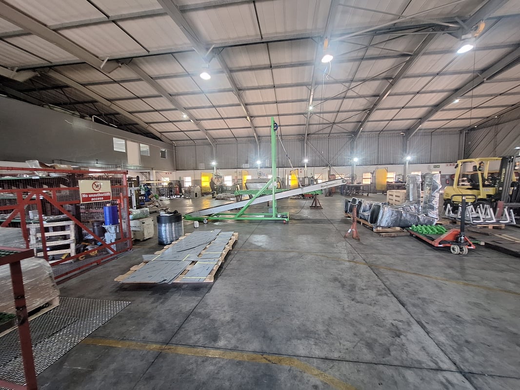 1397m² Warehouse To Let in Westmead