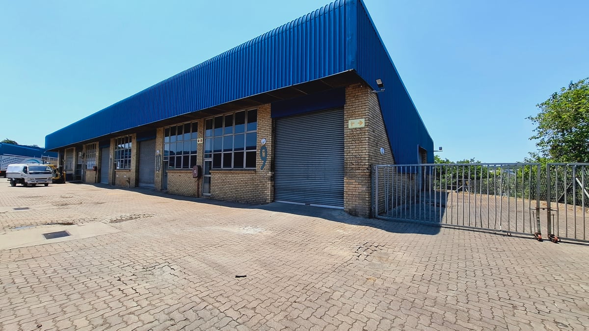 396m² Warehouse For Lease in Glen Anil