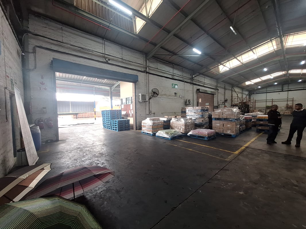 3 970m² Industrial Warehouse with Yard To Let in Westmead