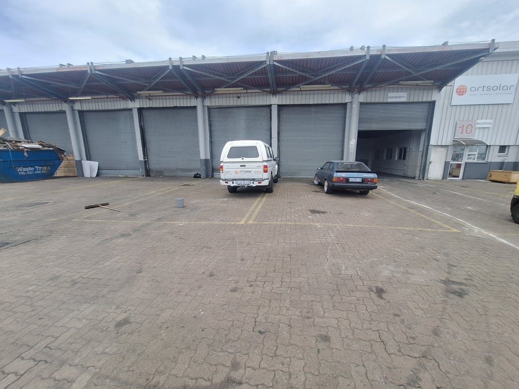 2 900m² Warehouse To Let in New Germany