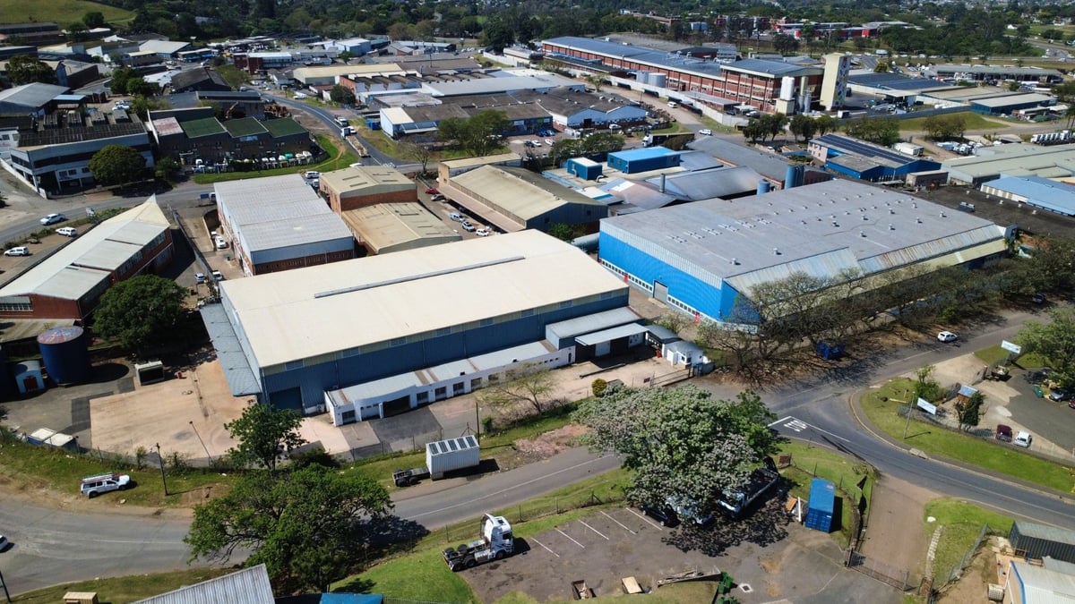 4 970m² Warehouse To Let in Westmead