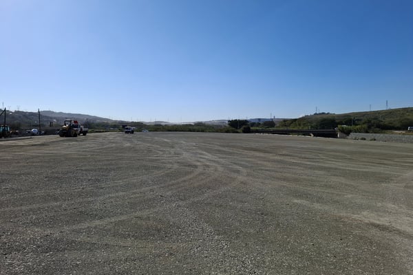 15 911m² Hardened Yard For Lease in Riverhorse Valley — image 5