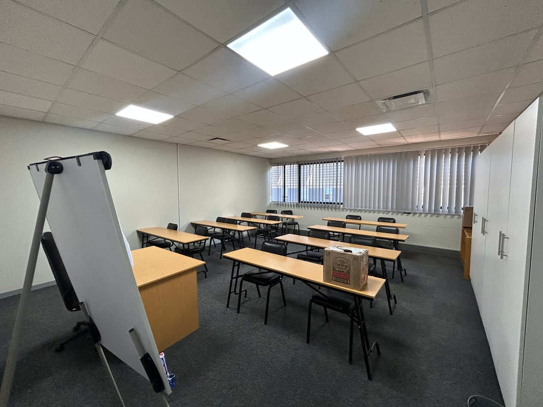 215m² Office To Let In Westway Office Park, Westville