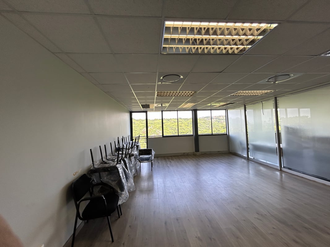264m² Office To Let In Westway Office Park, Westville