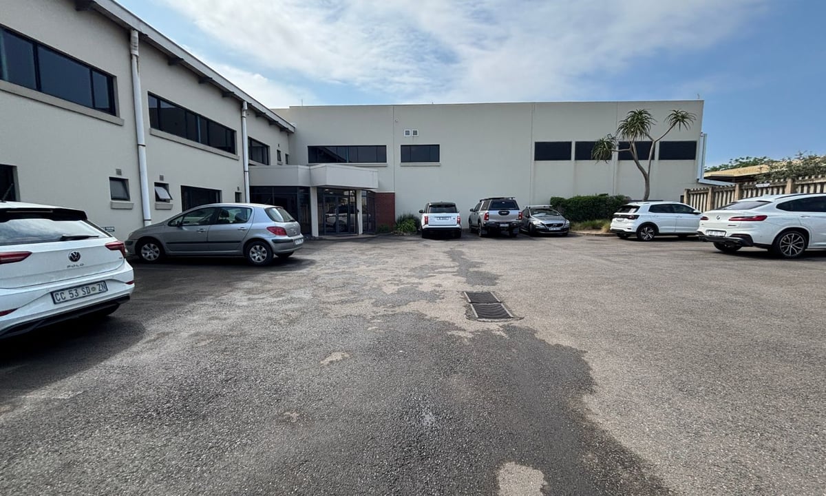 19 137m² Logistics & Distribution Facility To Let, Prospecton, Durban