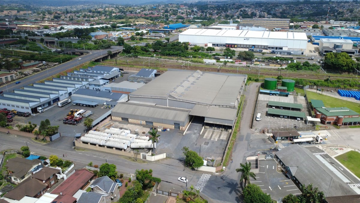 8 029m² Warehouse Available For Lease in Mobeni