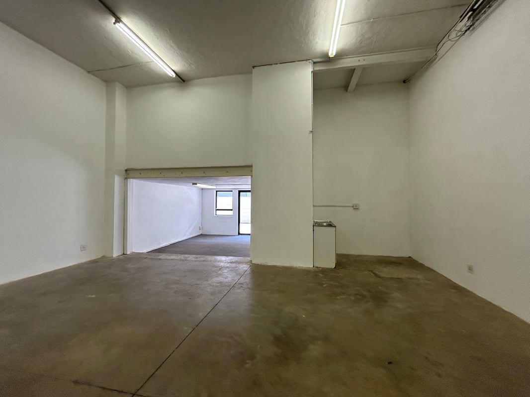 134m² Service and Industrial Unit To Let – Lillies Quarter Lifestyle Centre, Hillcrest