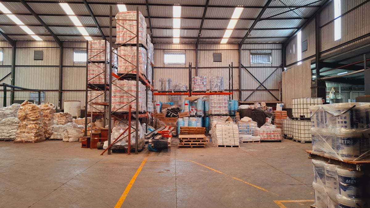 3602m² Warehouse For Lease In Phoenix