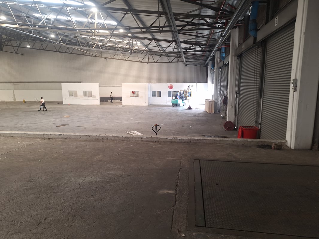 2 900m² Warehouse To Let in New Germany