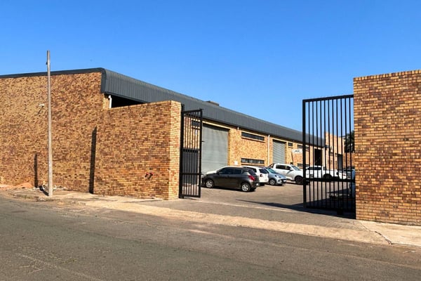 1 050m² Factory/Warehouse To Let – Rossburgh  — image 6