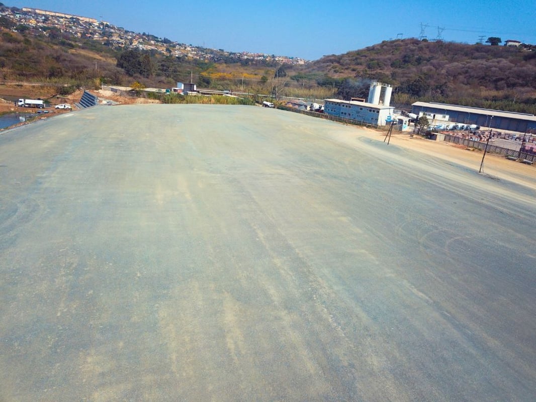 5136m² Hardened Yard For Lease in Riverhorse Valley