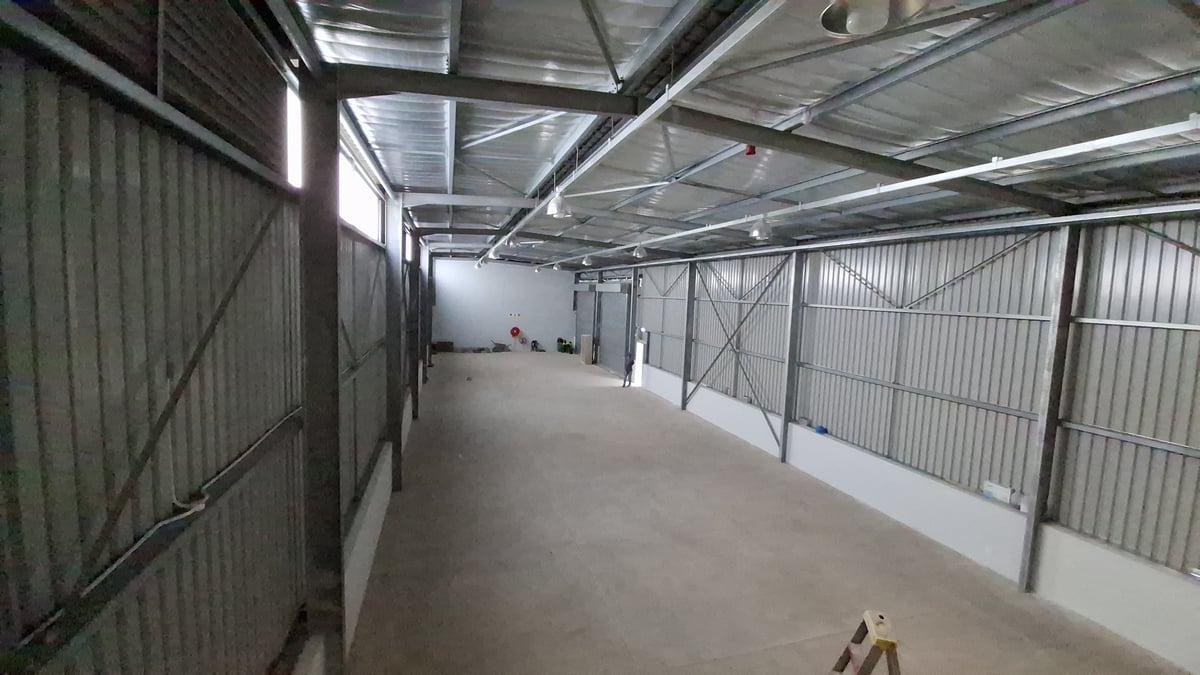 562m² Warehouse To Let in Glen Anil