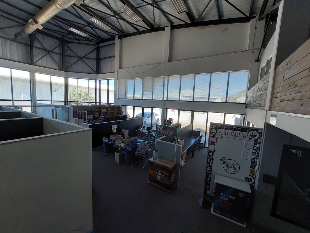 559m² Warehouse with Prime Exposure for Lease in Riverhorse Valley