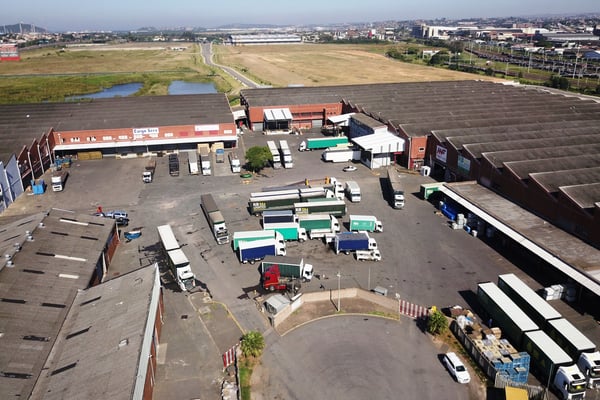 5685m² Warehouse to Let in Mobeni, Durban — image 2