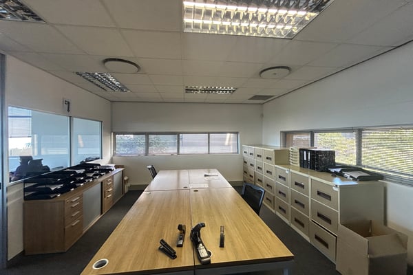 324m² Office To Let in Umhlanga — image 2