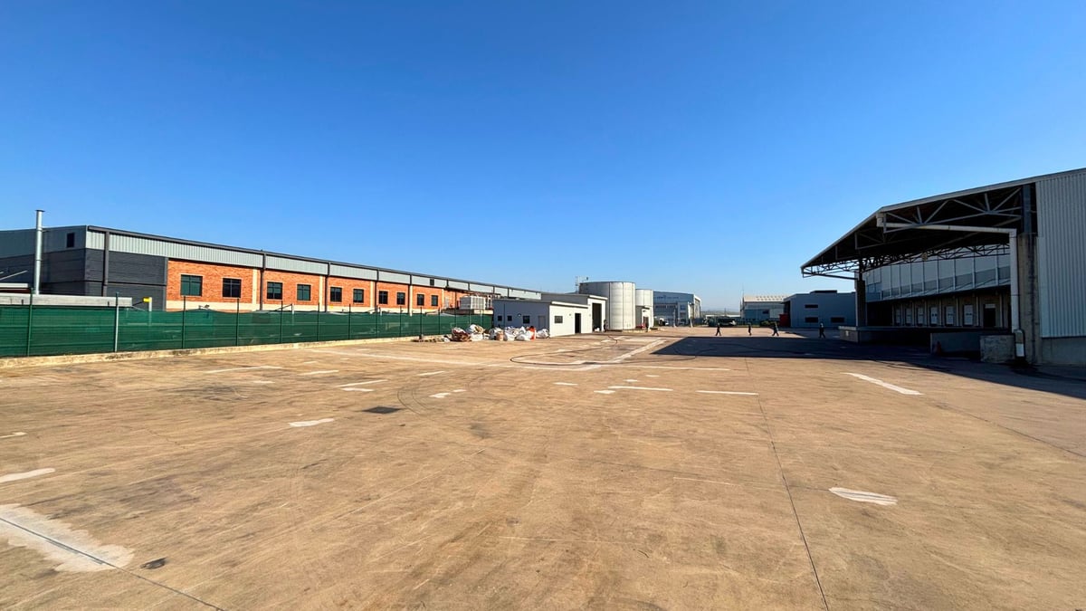 14 665m² Warehouse For Sale in Dube Trade Port, La Mercy