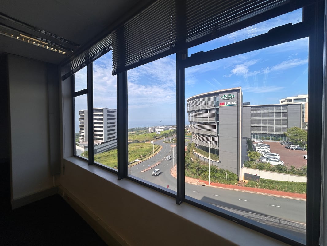 392m² Office To Let at Ridge 6, Umhlanga