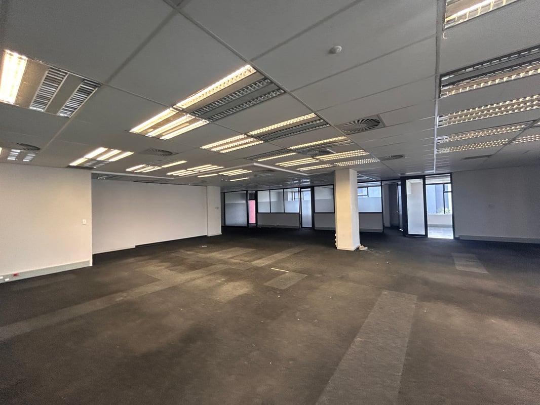 392m² Office To Let at Ridge 6, Umhlanga