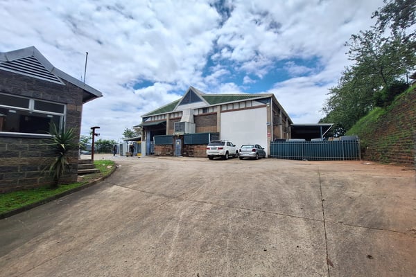 1 140m² Warehouse To Let in Westmead — image 3
