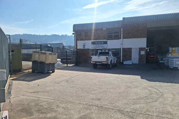 537m² Mini Factory To Let in Pinetown — image 2