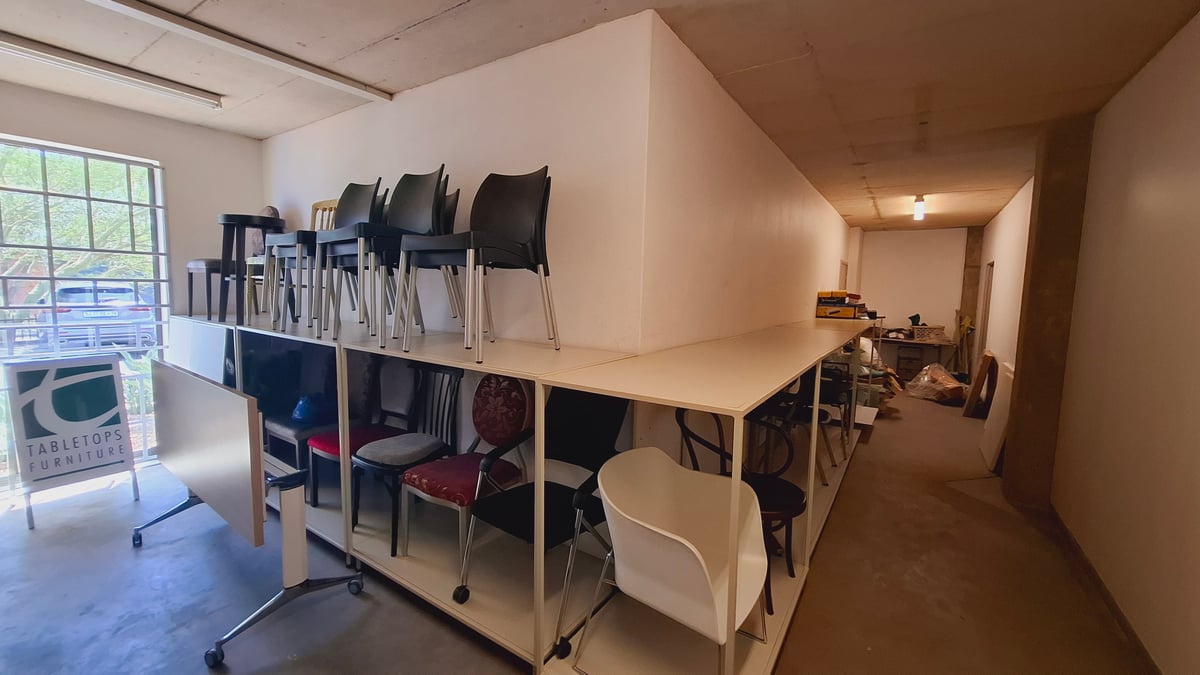 701m² Warehouse For Sale in Mount Edgecombe