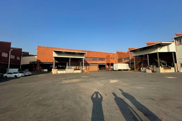 5685m² Warehouse to Let in Mobeni, Durban — image 4