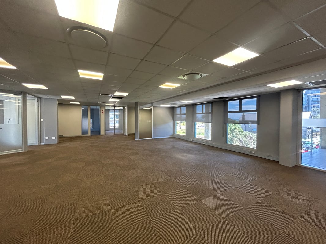 412m² Office For Sale in Point Waterfront, Durban