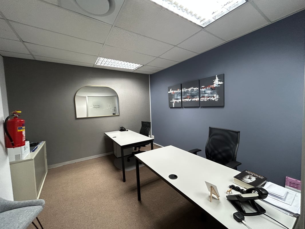 122m² Office To Let In Westway Office Park, Westville