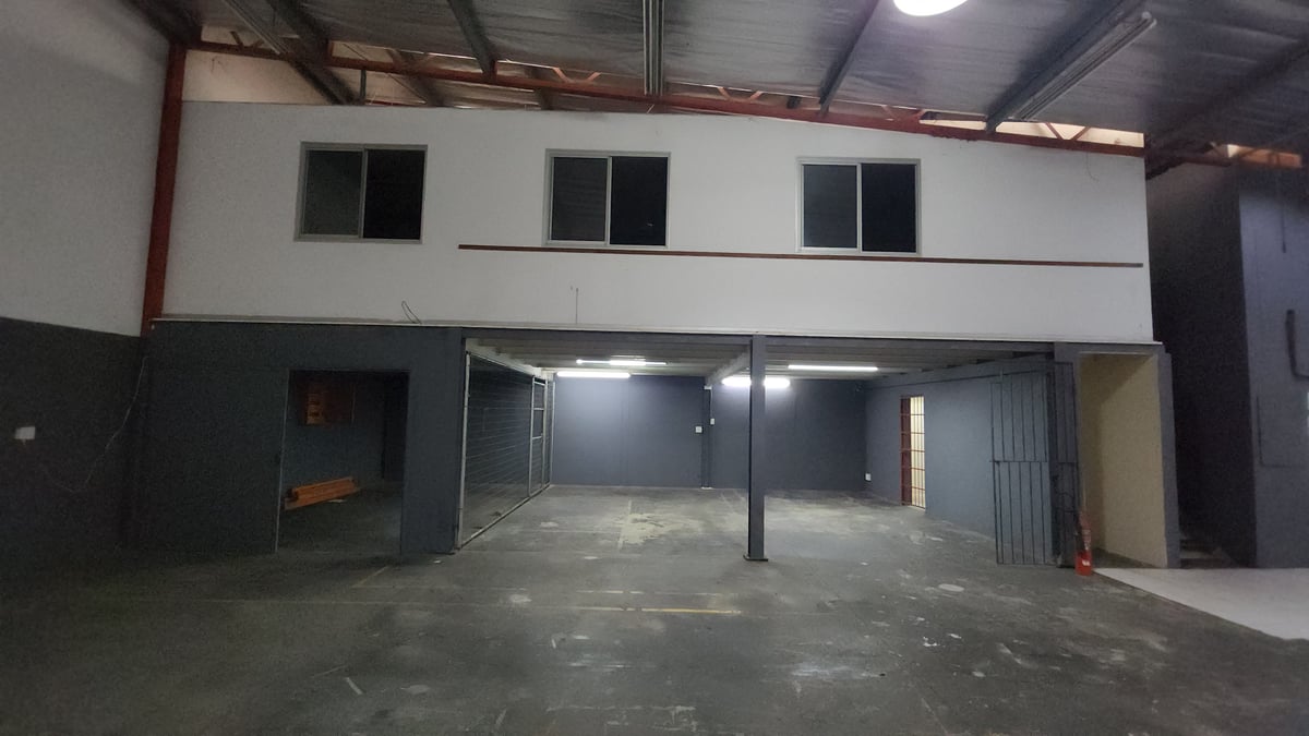 403m² Warehouse To Let in Springfield 