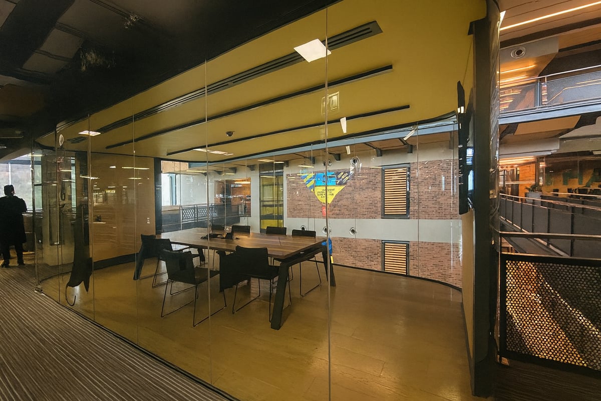1600m² Office To Let in Westville