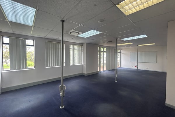 230m² Ground Floor Office To Let in Trosvale Office Park, Umhlanga — image 5