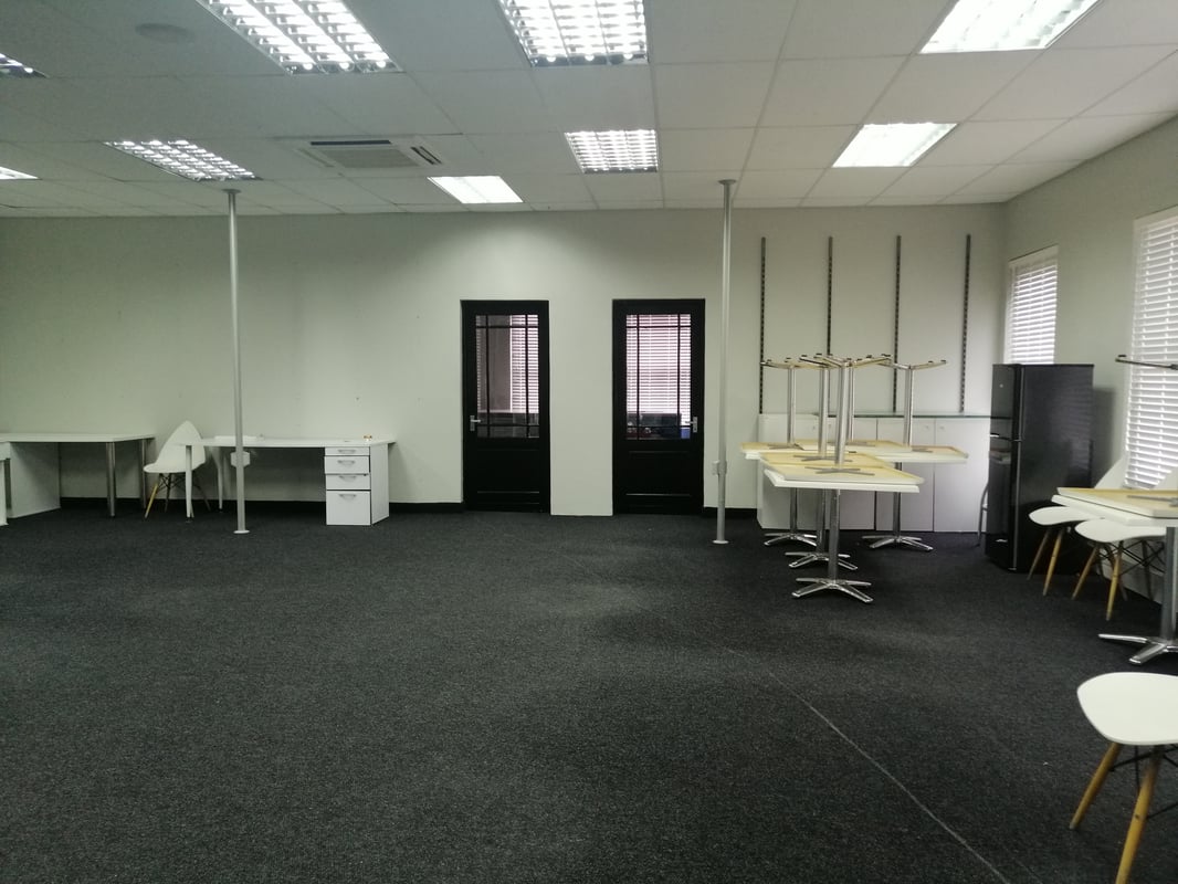 2 400m² Warehouse For Lease In Westmead 